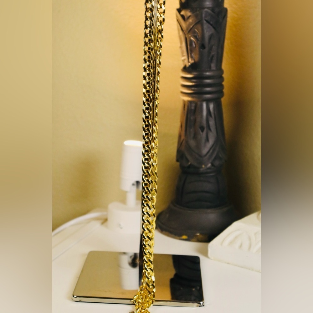 Purse Chain Strap Gold Tone Hardware - Picture 6 of 6